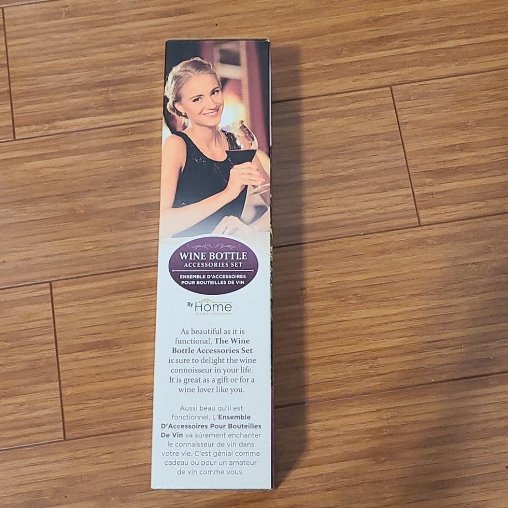 Wine bottle opener